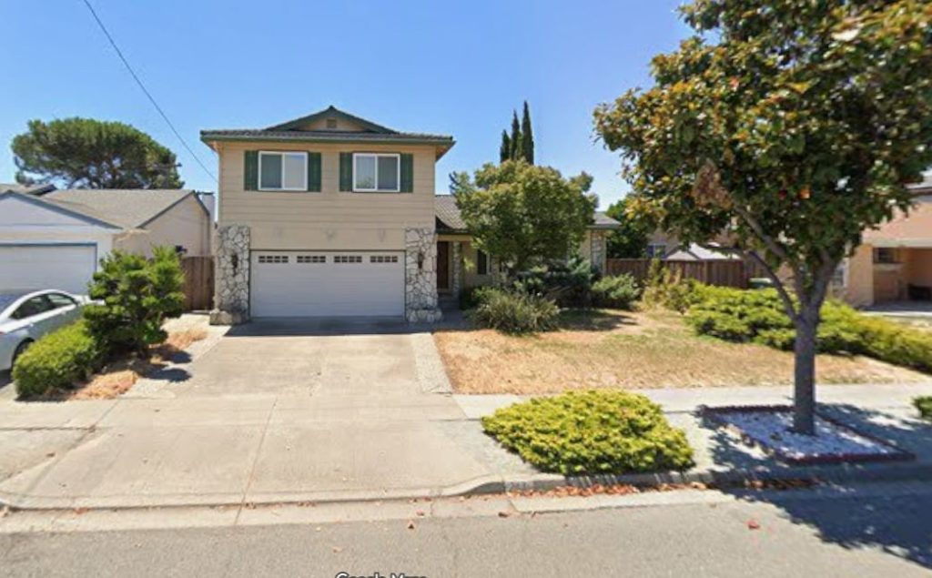 756 South Park Victoria Drive exterior before the EPRE renovation